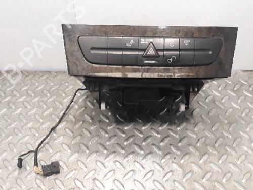 Used Warning switch MERCEDES-BENZ E-CLASS (W211) [2002-2009]  7270411