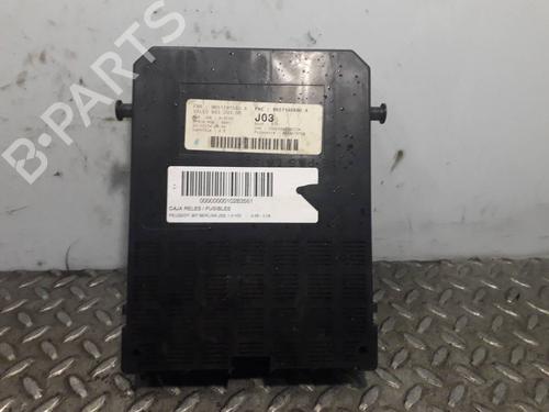 Used Fuse box PEUGEOT 307 (3A/C) 1.6 HDi 110 (109 hp) 15691390