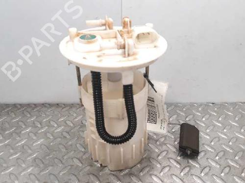 Used Fuel pump OPEL VIVARO A Van (X83) [2001-2015]  7272674