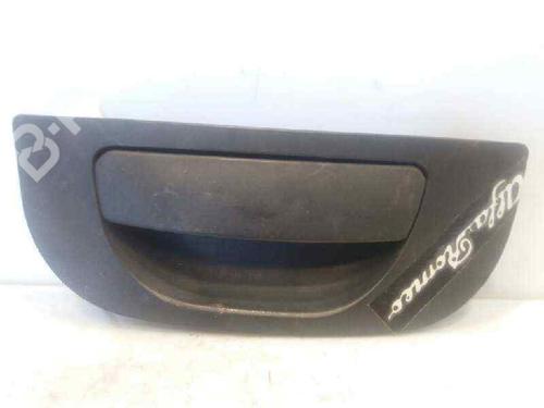 Used Rear left exterior door handle Rear left exterior door handle ALFA ROMEO 147 (937_) 1.9 JTD (937.AXF1A, 937.BXF1A) (101 hp) 5091067 5091067