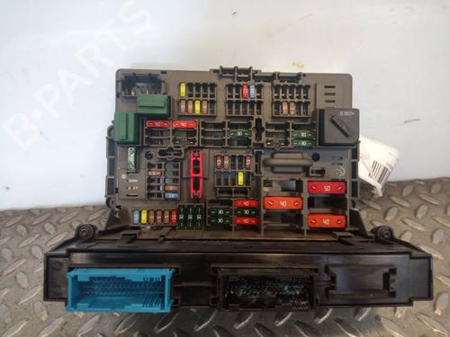 Used Fuse box BMW X1 (E84) sDrive 18 d (143 hp) 12939513