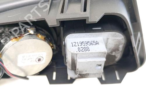 Front left interior door handle SKODA OCTAVIA II (1Z3) 1.9 TDI | BP36701176I13 - Image 7