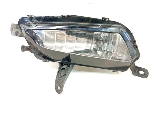 Used Left front fog light Left front fog light 37442789 37442789