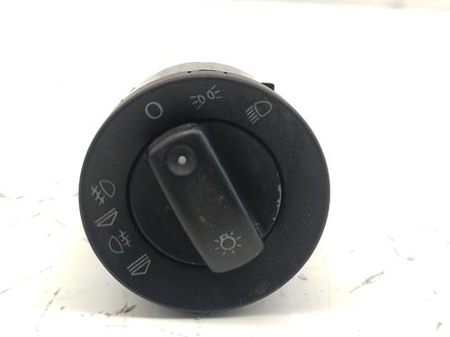 Used Headlight switch AUDI A4 B7 (8EC) 2.0 TDI 16V (140 hp) 29419533