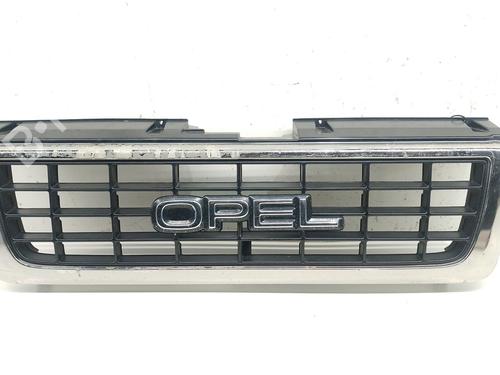 grille-opel-monterey-a-m92-1991-1992-1993-1994-1995-1996-1997-1998-32116599 main image