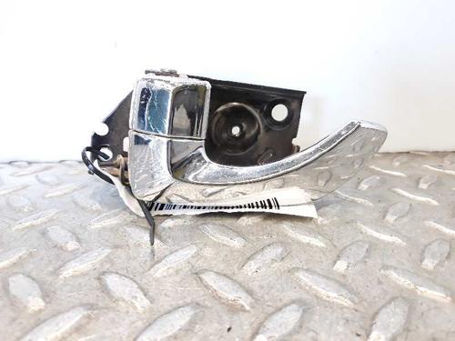 Used Rear left interior door handle HYUNDAI SANTA FÉ I (SM) 2.0 CRDi (113 hp) 7022971