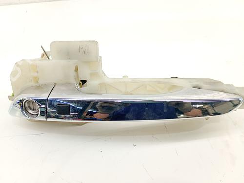 Used Front left exterior door handle Front left exterior door handle HYUNDAI TUCSON (TL, TLE) 1.6 GDi (132 hp) 35904078 35904078
