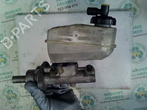 Used Brake master cylinder RENAULT SCÉNIC I MPV (JA0/1_, FA0_) [1999-2010]  3044495