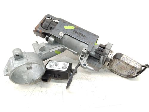 Used Ignition barrel Ignition barrel OPEL ZAFIRA TOURER C VAN (P12) 2.0 CDTi (75) (131 hp) 32751647 32751647