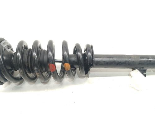 Used Right front shock absorber MITSUBISHI L200 / TRITON (KA_T, KB_T) 2.5 DI-D (KA4T) (136 hp) 32998108