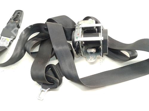 Used Front right seatbelt SKODA SUPERB II (3T4) [2008-2015]  31623514