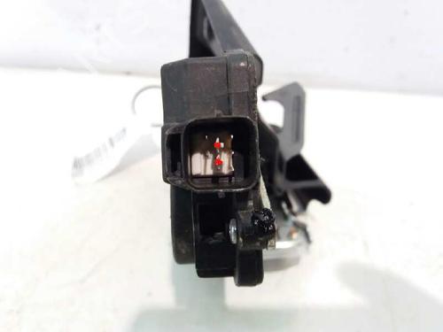 Rear left lock HYUNDAI TUCSON (JM) 2.0 CRDi | BP3240759C100 