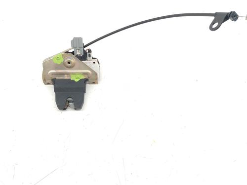 Used Tailgate lock VOLVO S60 I (384) D5 (163 hp) 29568642