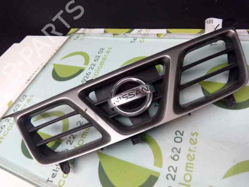 Used Grille NISSAN X-TRAIL I (T30) 2.2 DCi (114 hp) 3049956