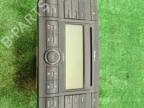 Used Radio SKODA OCTAVIA II (1Z3) [2004-2013]  17720797