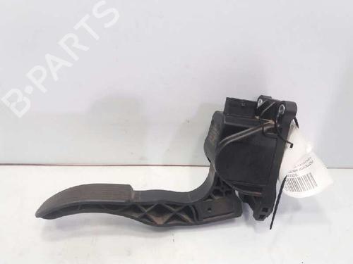Used Pedal MERCEDES-BENZ VIANO (W639) CDI 2.2 (639.811, 639.813, 639.815, 639.711, 639.713) (136 hp) 4740102