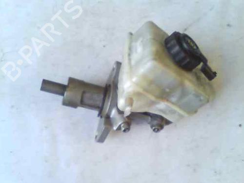 Used Brake master cylinder BMW 3 (E90) 320 d (177 hp) 3079470