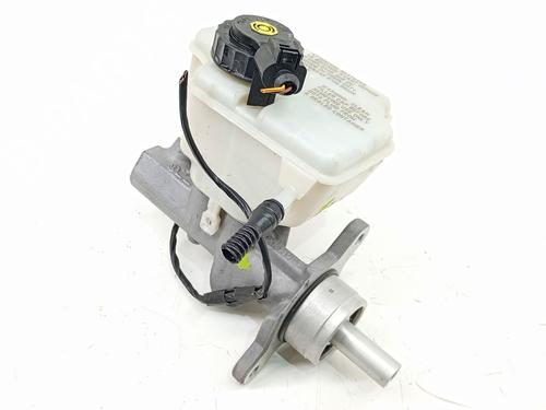 brake-master-cylinder-seat-leon-1p1-2005-2006-2007-2008-2009-2010-2011-2012-2013-39431364 main image