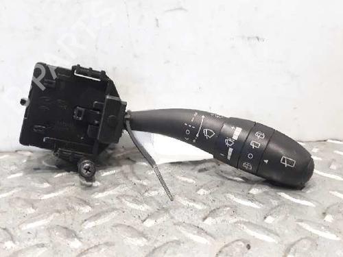 Used Steering column stalk HYUNDAI i30 (FD) 1.6 CRDi (90 hp) 5833040
