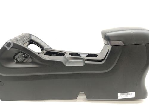 Used Middle console Middle console HYUNDAI ix35 (LM, EL, ELH) 1.7 CRDi (116 hp) 33621659 33621659