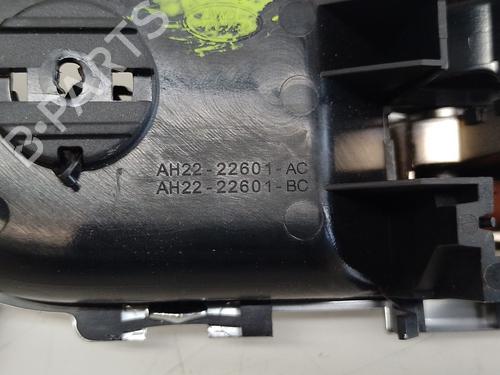 Front left interior door handle LAND ROVER DISCOVERY IV (L319) 3.0 SDV6 4x4 | BP26616084I13