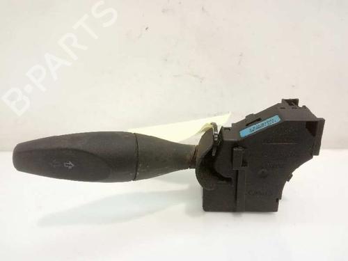 Used Steering column stalk FORD MONDEO III (B5Y) 1.8 16V (125 hp) 4561877