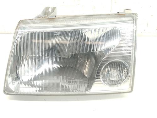 Used Left headlight MITSUBISHI GALLOPER (JK-01) 2.5 TD intercooler (99 hp) 30287801