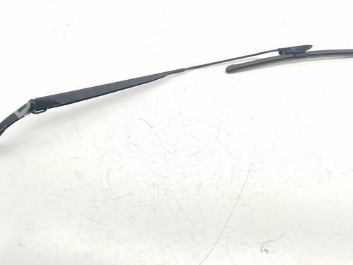 Højre fortil bærearm RENAULT MEGANE IV Hatchback (B9A/M/N_) 1.5 dCi 110 (B9A3) (110 hp) 30274105