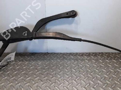 Used Front windshield wiper arm BMW 7 (E38) 740 d (245 hp) 7166035