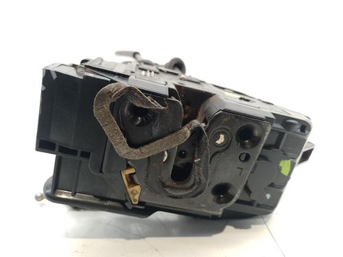 Front left lock HYUNDAI SANTA FÉ II (CM)  | BP24106786C98 