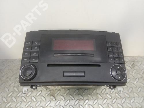 Used Radio Radio MERCEDES-BENZ B-CLASS Sports Tourer (W245) B 180 CDI (245.207) (109 hp) 10059854 10059854