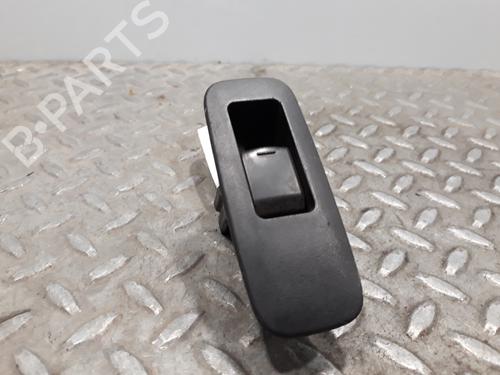 Used Right rear window switch NISSAN QASHQAI / QASHQAI +2 I (J10, NJ10, JJ10E) 2.0 dCi All-wheel Drive (150 hp) 10277249