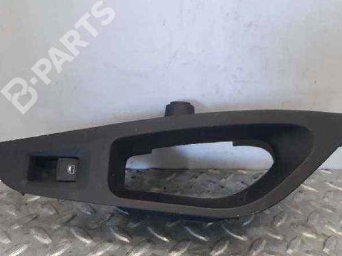 Used Right rear window switch Right rear window switch SEAT LEON (5F1) 1.6 TDI (105 hp) 5767829 5767829