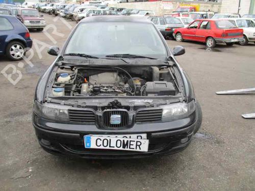 Left front fog light SEAT LEON (1M1)  | BP3046803C30 