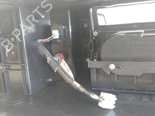 Middle console MAZDA 6 Hatchback (GH) 1.8 MZR | BP28320925I22 