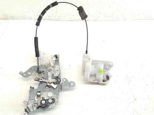 Used Rear left lock MAZDA 5 (CR) 2.0 CD (CR19) (143 hp) 29357472