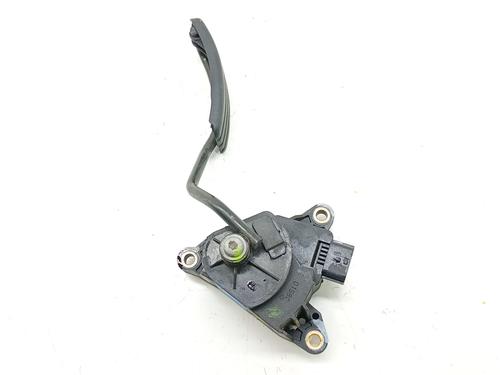 pedal-renault-megane-ii-coupe-cabriolet-em01_-2003-2004-2005-2006-2007-2008-2009-2010-36236809 main image