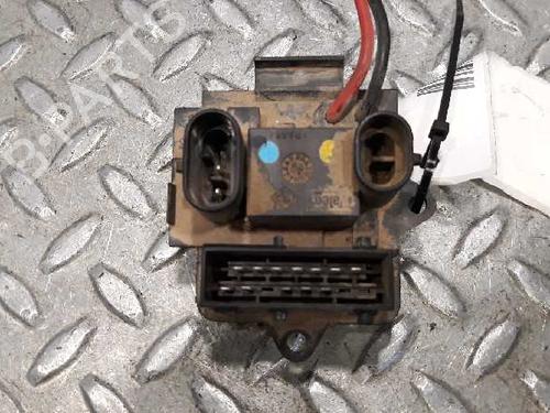 Used Heater resistor RENAULT MEGANE I Classic (LA0/1_) [1996-2008]  11671398
