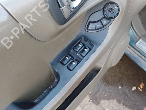 Left front window switch HYUNDAI SANTA FÉ I (SM) 2.0 CRDi | BP20234552I27 