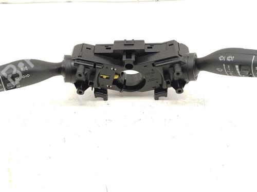 Interruttore Interruttore HYUNDAI KONA (OS, OSE, OSI) 1.0 T-GDi (120 hp) 36112407 36112407