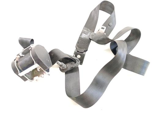 Sikkerhedssele bag højre Sikkerhedssele bag højre RENAULT MEGANE IV Grandtour (K9A/M/N_) 1.5 dCi 110 (B9A3) (110 hp) 37427589 37427589