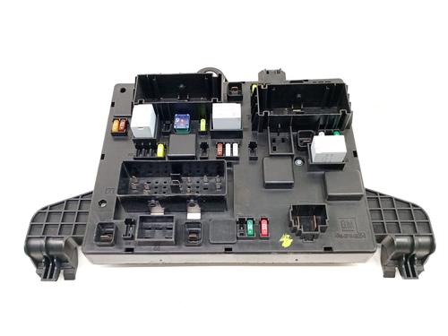 fuse-box-opel-zafira-tourer-c-p12-2011-36562600 main image