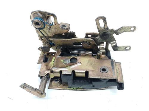 front-left-lock-land-rover-discovery-i-lj-1989-1990-1991-1992-1993-1994-1995-1996-1997-1998-32192995 main image