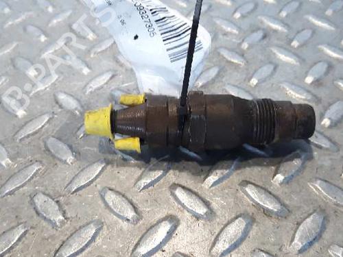 Used Injector CITROËN SAXO (S0, S1) 1.5 D (57 hp) 7566895