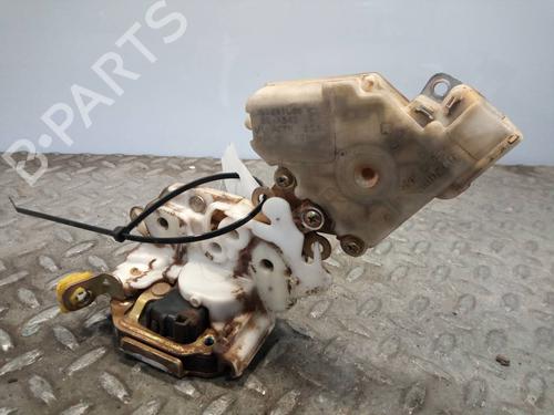 Used Front right lock NISSAN TERRANO II (R20) 2.7 TDi 4WD (125 hp) 16816243