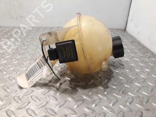 Used Expansion tank CITROËN C4 I (LC_) 1.6 HDi (90 hp) 3044718