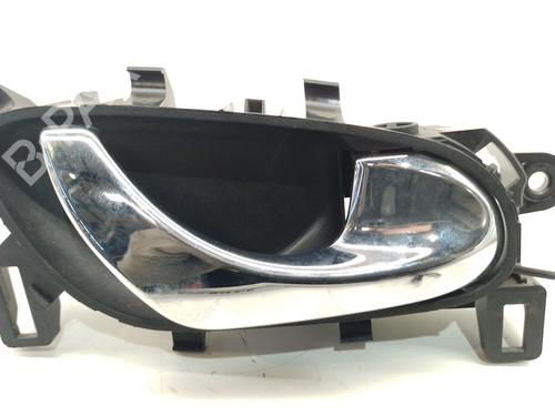 Højre bagtil invendig håndtag Højre bagtil invendig håndtag NISSAN QASHQAI II (J11, J11_) 1.5 dCi (110 hp) 33540842 33540842