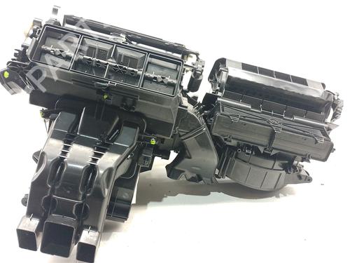 Heater matrix box SEAT ATECA (KH7, KHP) 1.5 TSI | BP33812841M61 - Image 6