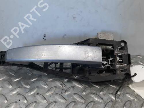Used Front left exterior door handle OPEL ASTRA H (A04) [2004-2014]  5653505