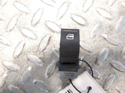 Used Right front window switch Right front window switch SEAT LEON (1P1) 1.9 TDI (105 hp) 6997127 6997127